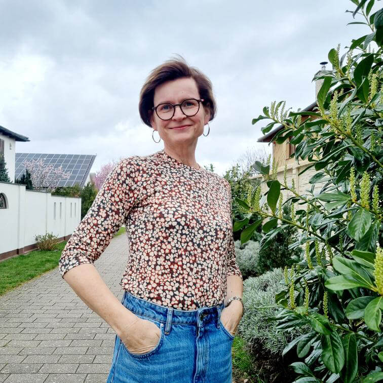 Raglanshirt mit Blumen